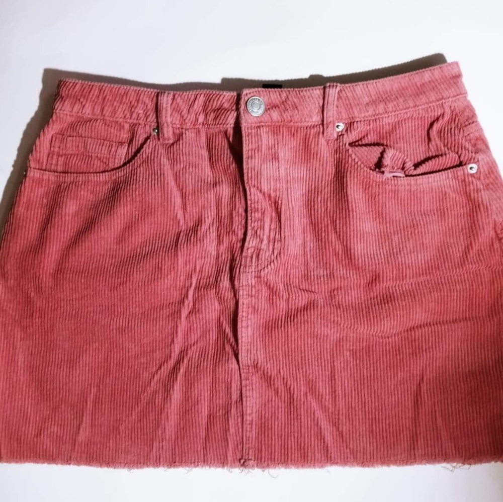 Forever 21 Pink Velvet Skirt